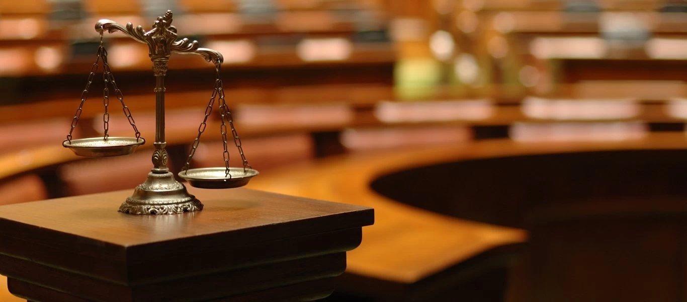 Παραγράφονται χιλιάδες πλημμελήματα και ποινές φυλάκισης - Τι προβλέπει η διάταξη του υπουργείου Δικαιοσύνης